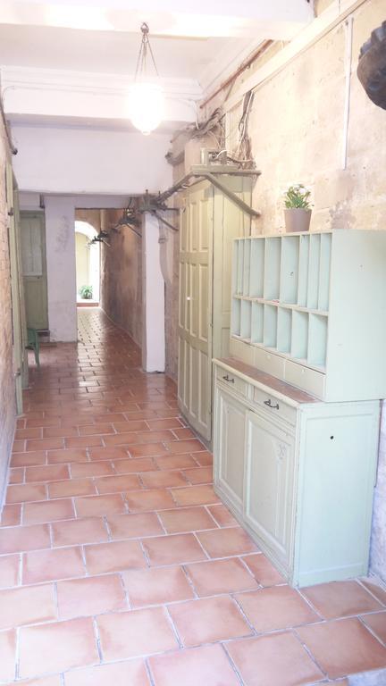 Appartements Des Teinturiers Avignon Bagian luar foto